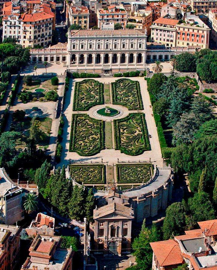 Roma Central Studio Экстерьер фото