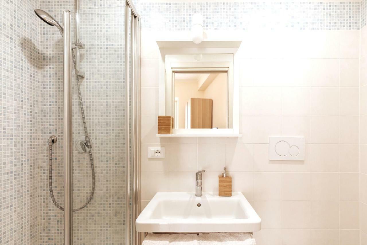 Roma Central Studio Экстерьер фото